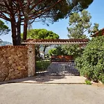 Villa Montane
