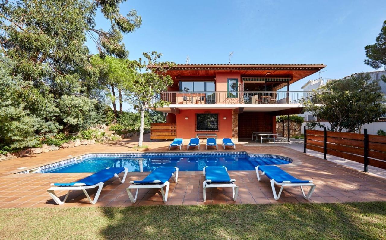 Montane Villa